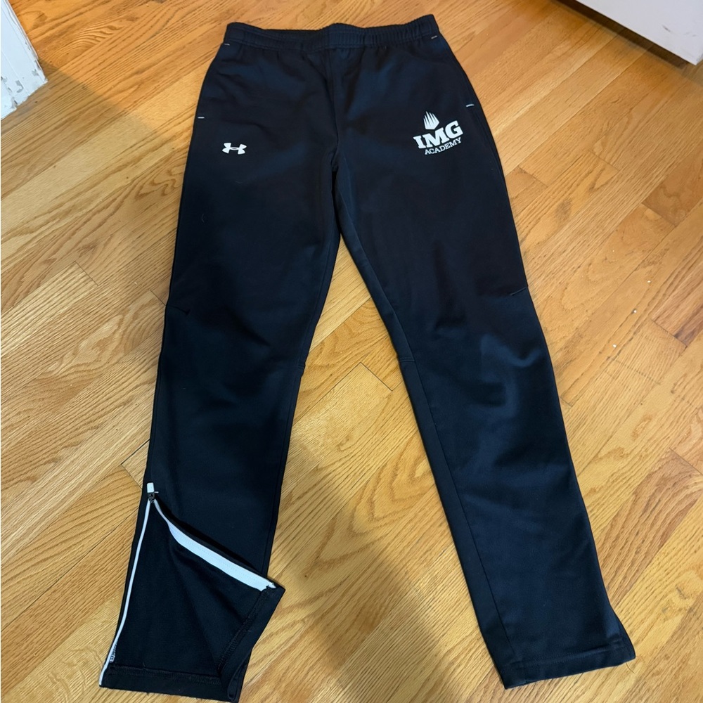 Under Armour Youth XL Black Joggers with White Accents IMG Academy!